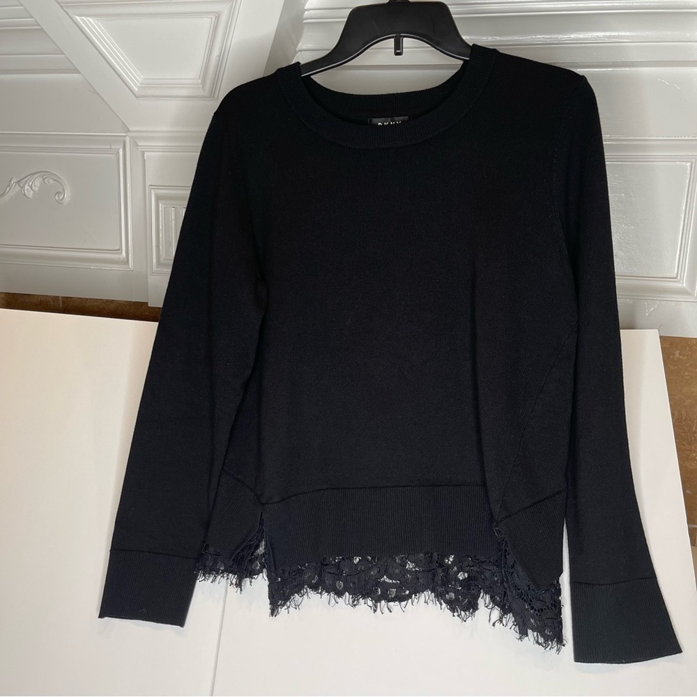 DKNY Black Lace Detailed Sweater Sz M